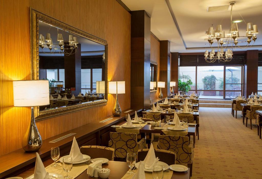 Safir Hotel Gaziantep Esterno foto